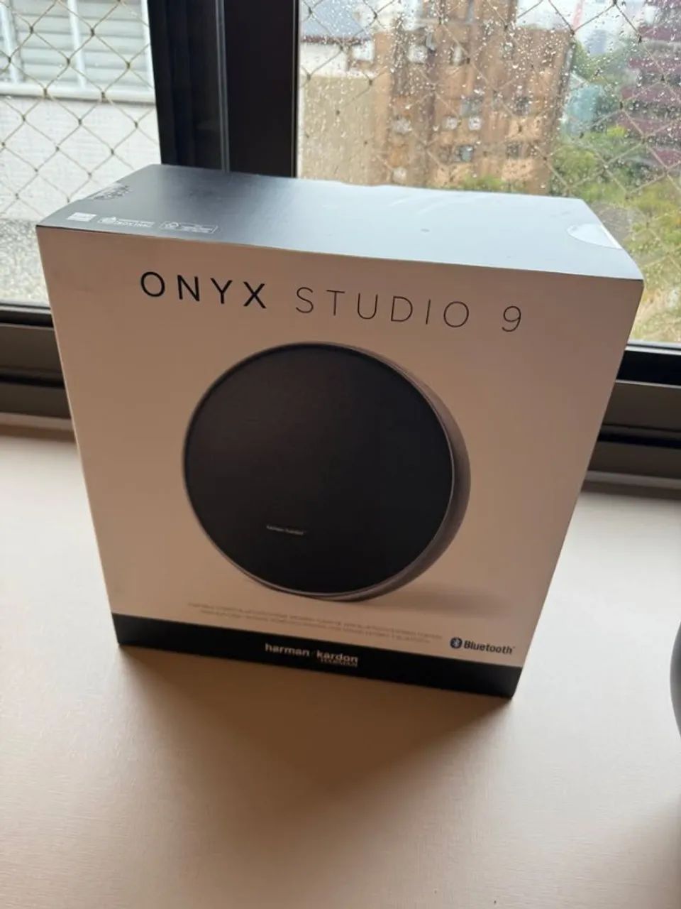 Caixa de Som Premium Harman Kardon Onyx Studio 9 - Aparelhos de