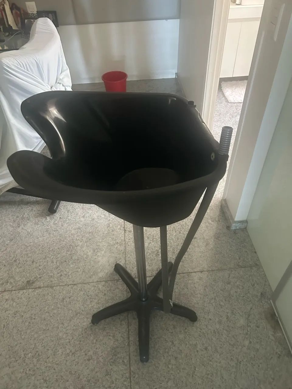 Lavatório portátil  de cabelo Dompel 15 kg - Foto 4