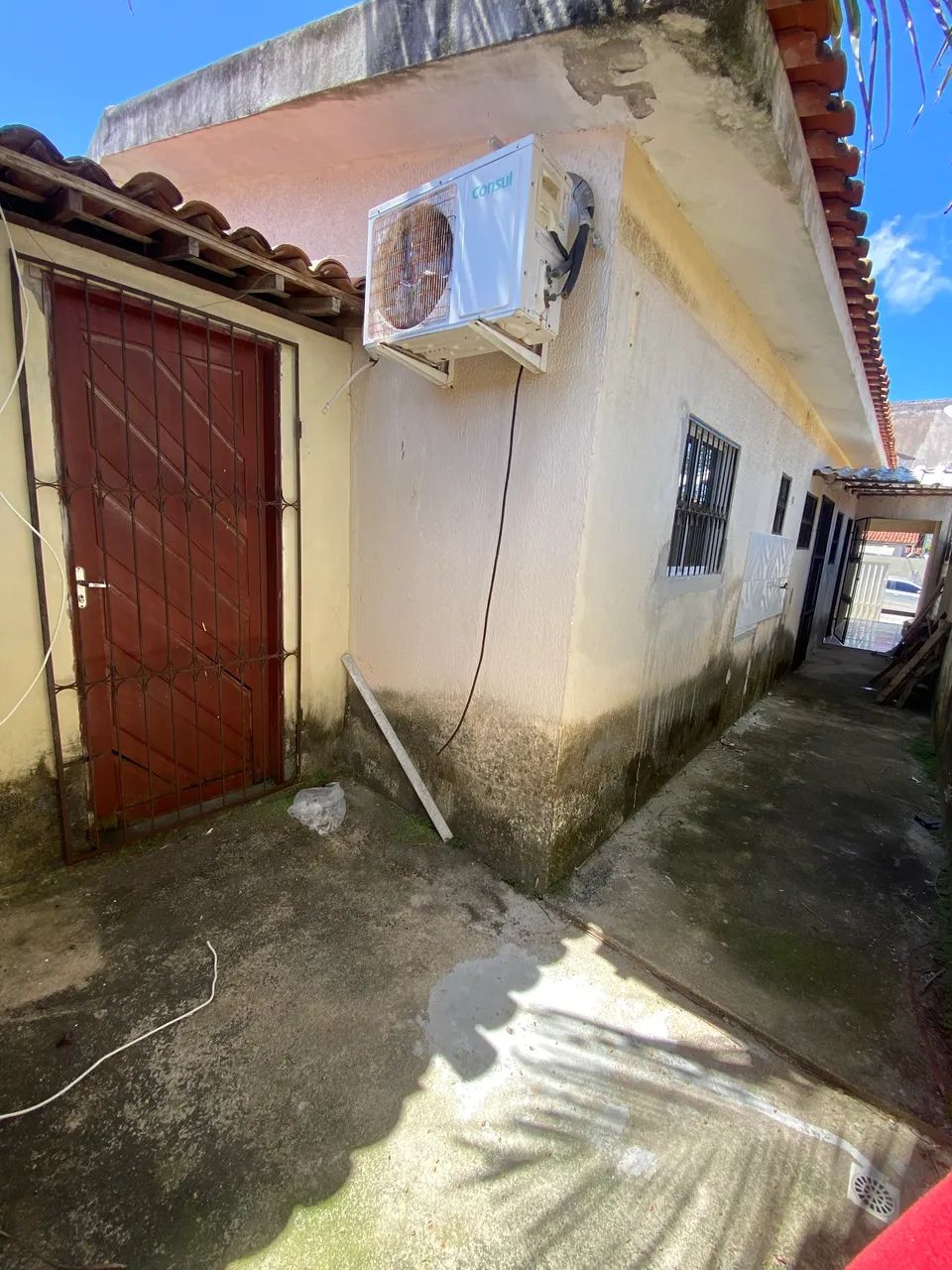 CASA ENTRE RUA DO JARRO E CIDADE DAS FLORES - Foto 3
