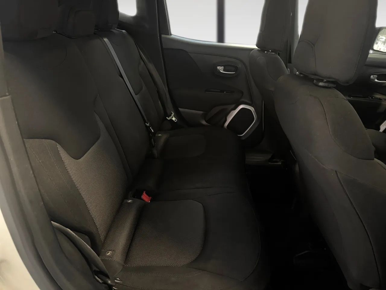 Jeep Renegade 1.8 4x2 Flex 16V Aut., foto 13 de 15