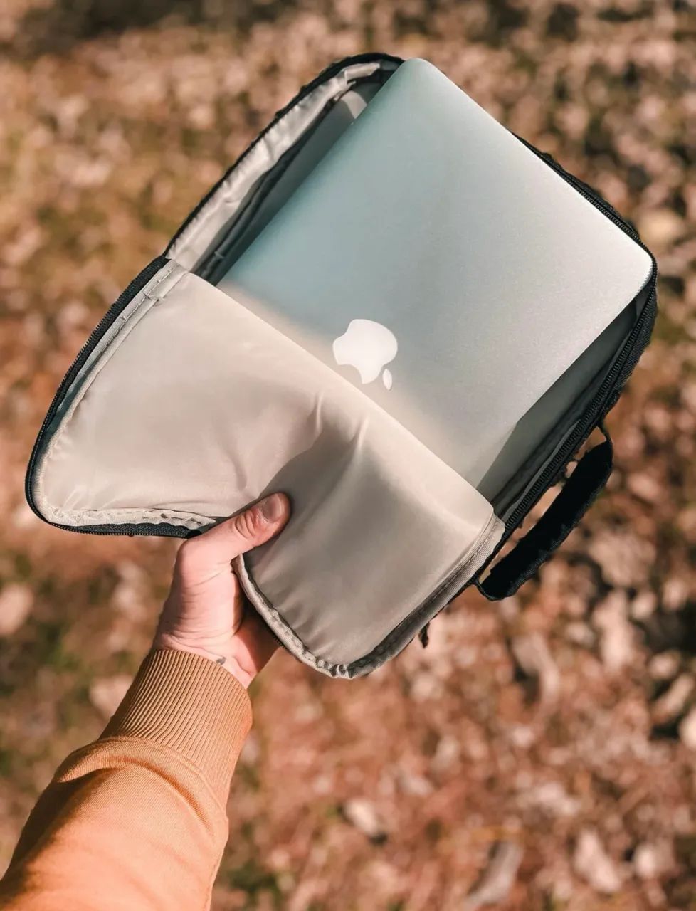VENDO MACBOOK 2015 - Foto 4