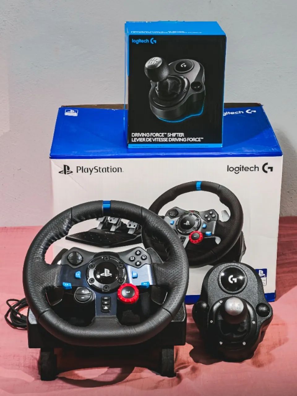 Volante Logitech G29 Driving Force + Câmbio Driving Force Shifter