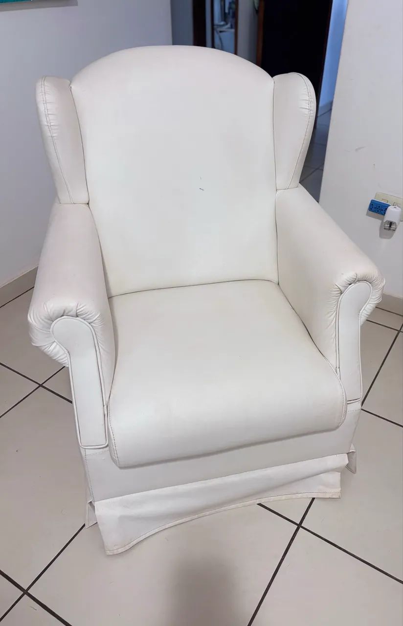 Poltrona amamentação de balanço com Puff