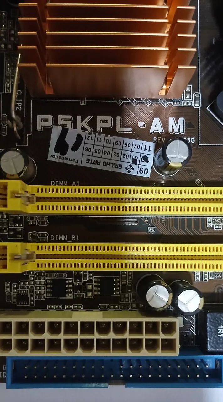 Placa mãe Asus P5KPL-AM - Foto 2