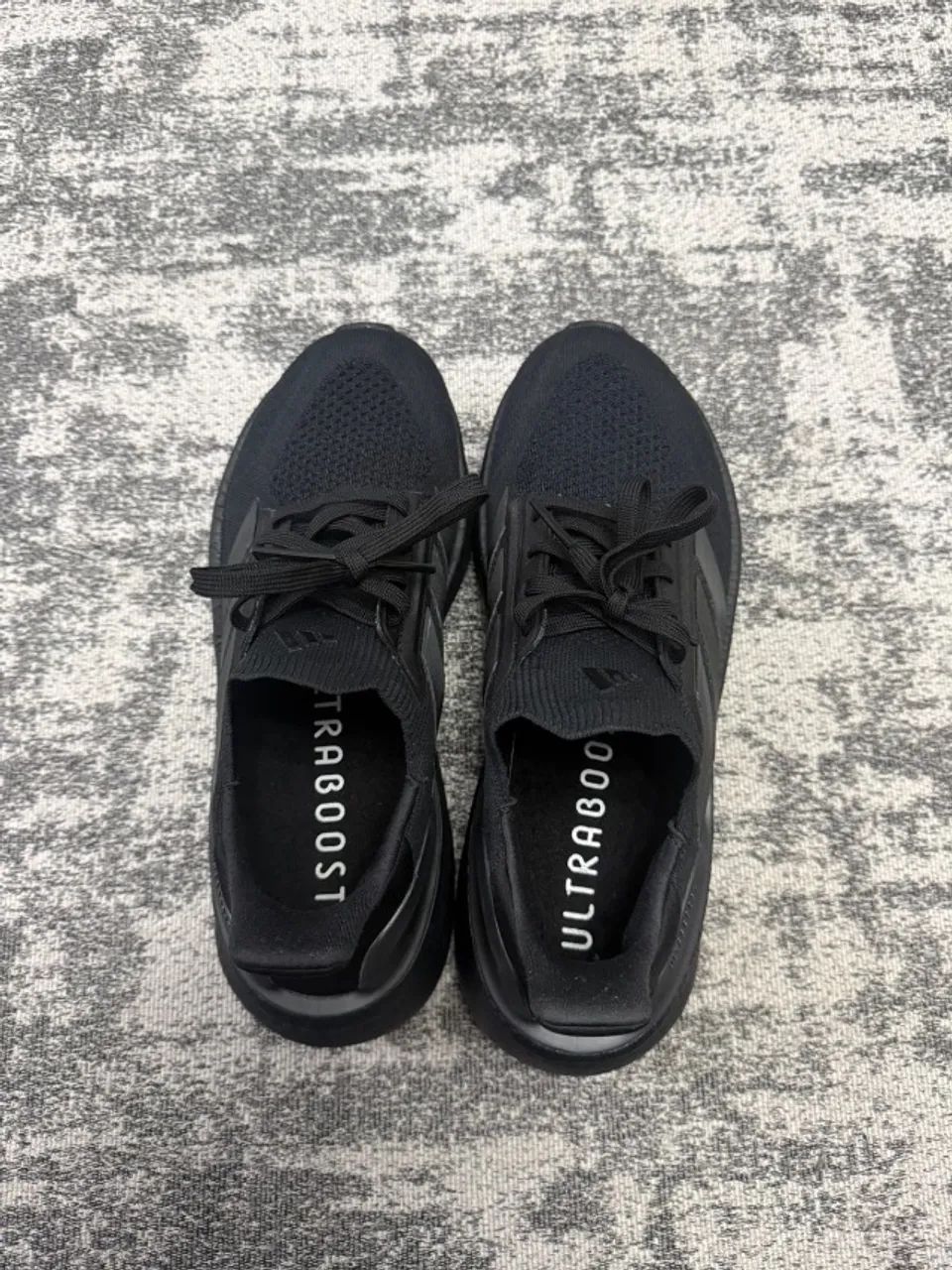 Adidas Ultraboost 5