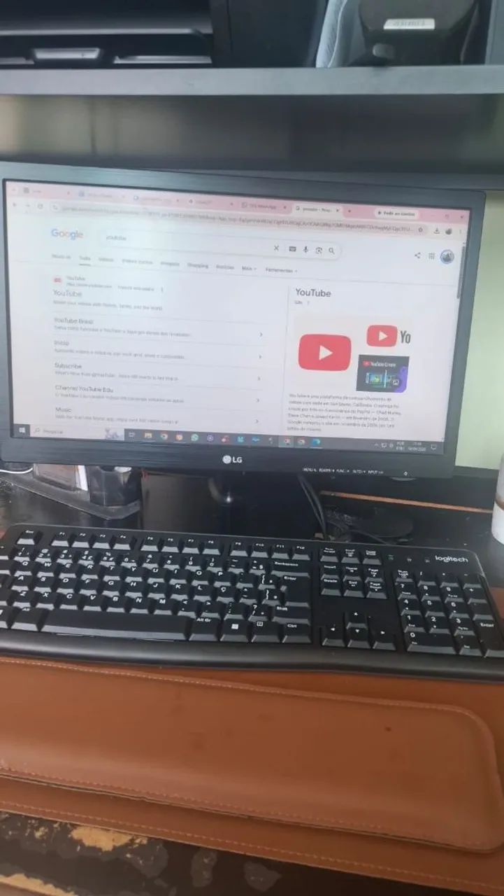 Monitor VGA LG Flatron 19,5 polegadas  - Foto 4