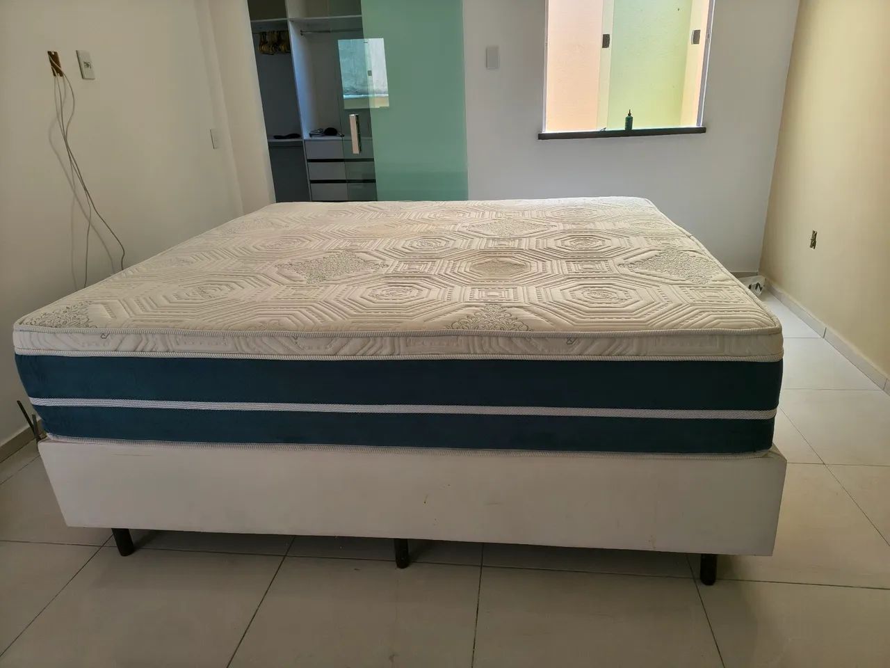 Cama king com cabeceira  - Foto 2