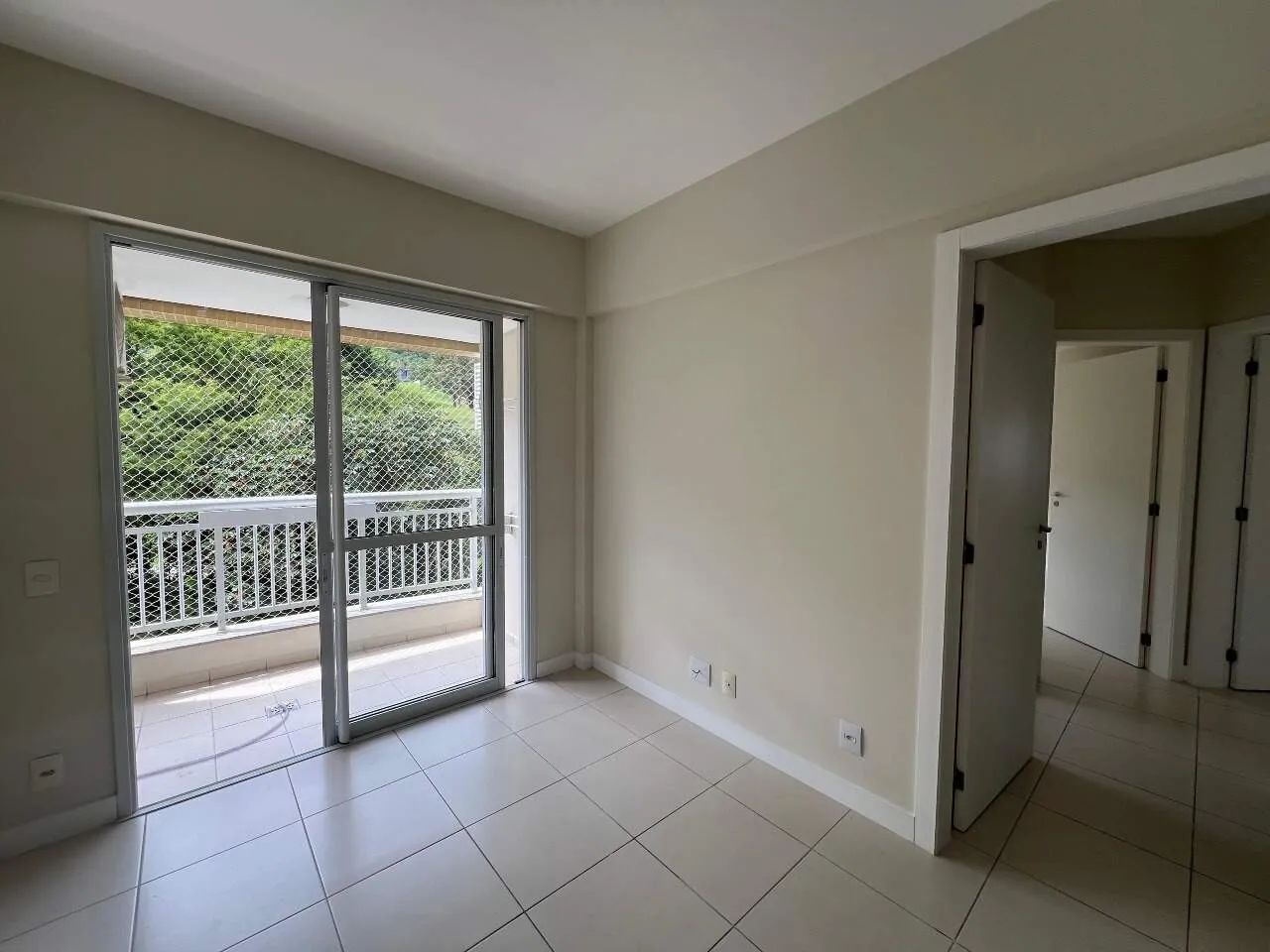 Aluguel | Apartamento 3 quartos (1 suíte) no Itacorubi - Foto 4