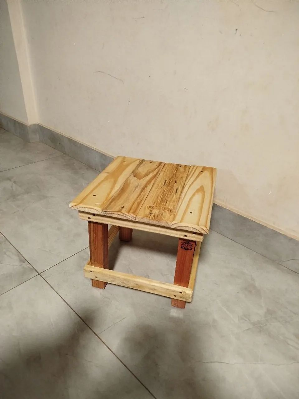 Banco de Madeira  - Foto 5