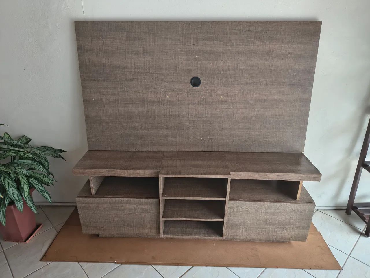 Rack com Painel para TV - Usado em Bom Estado