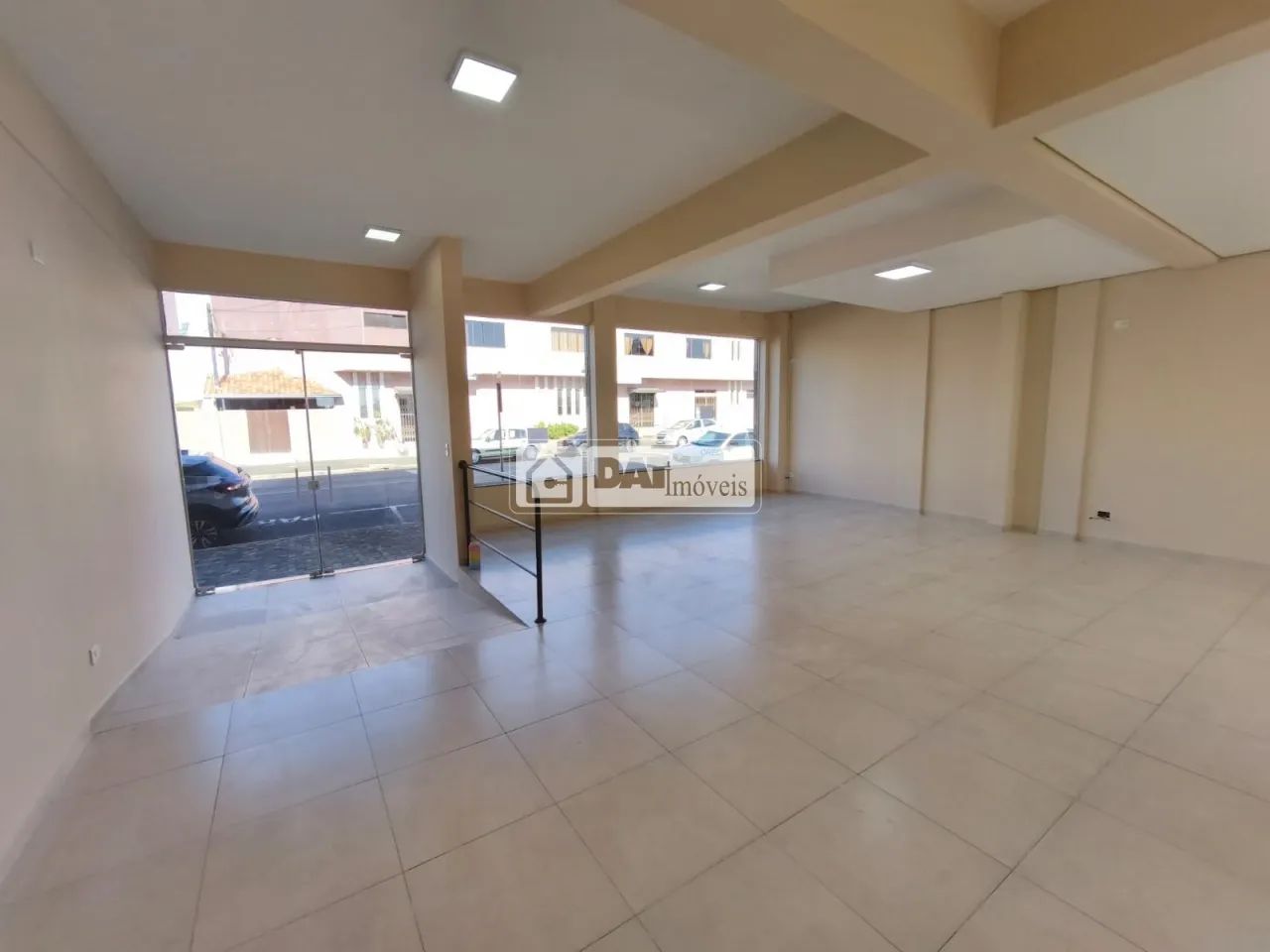 Sala comercial em Órfãs - Foto 3