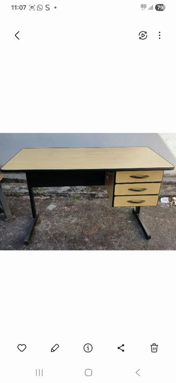 Vendo essa mesa de escritório 