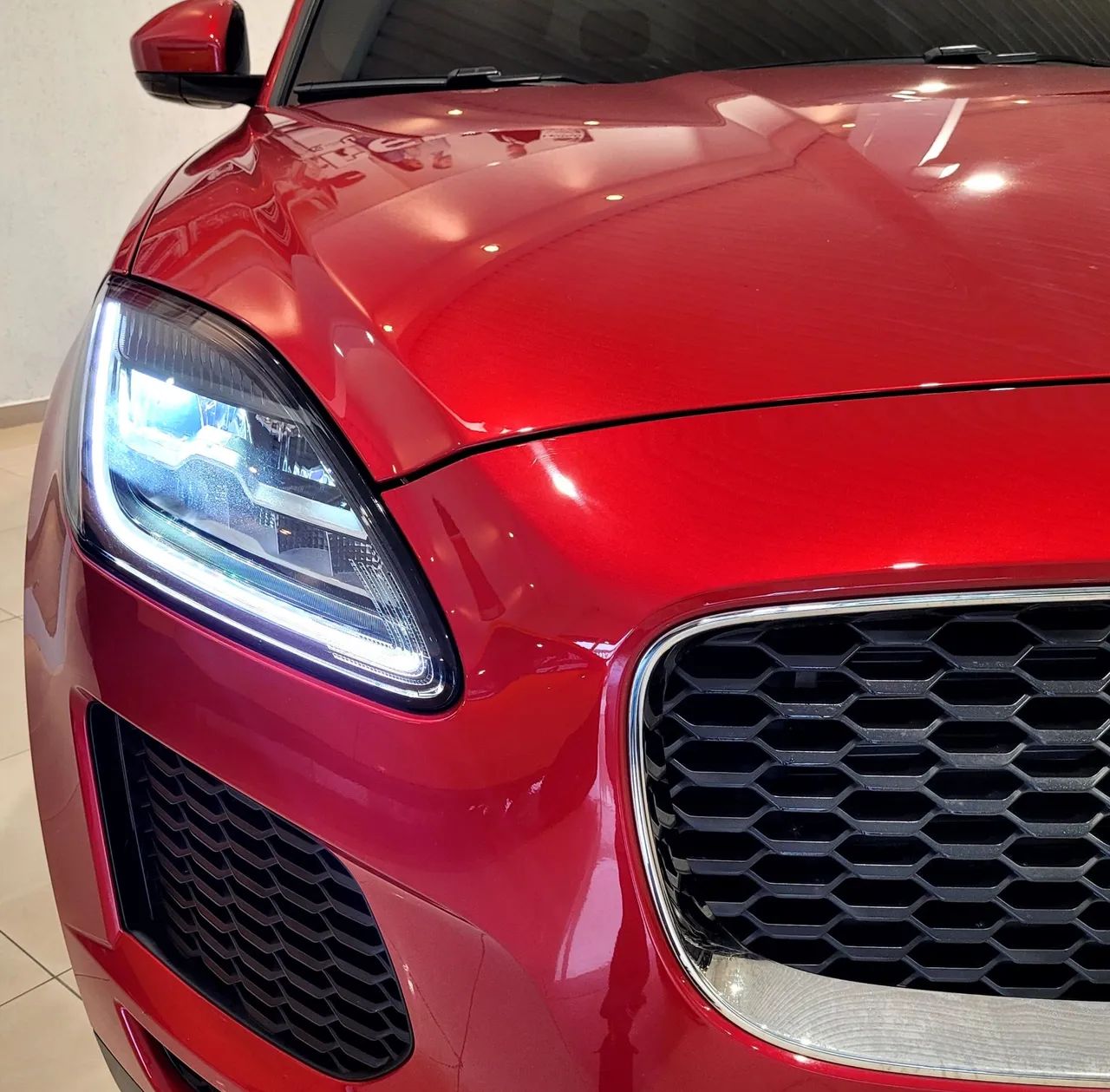 Jaguar E-Pace S 2.0 AWD 249cv Flex AUT 2020 - Foto 2
