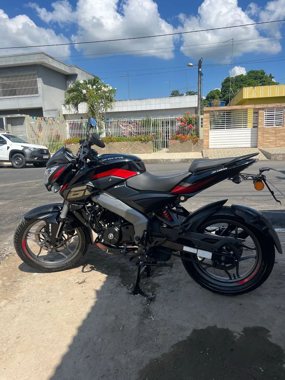  Bajaj Dominar 160 - Foto 2