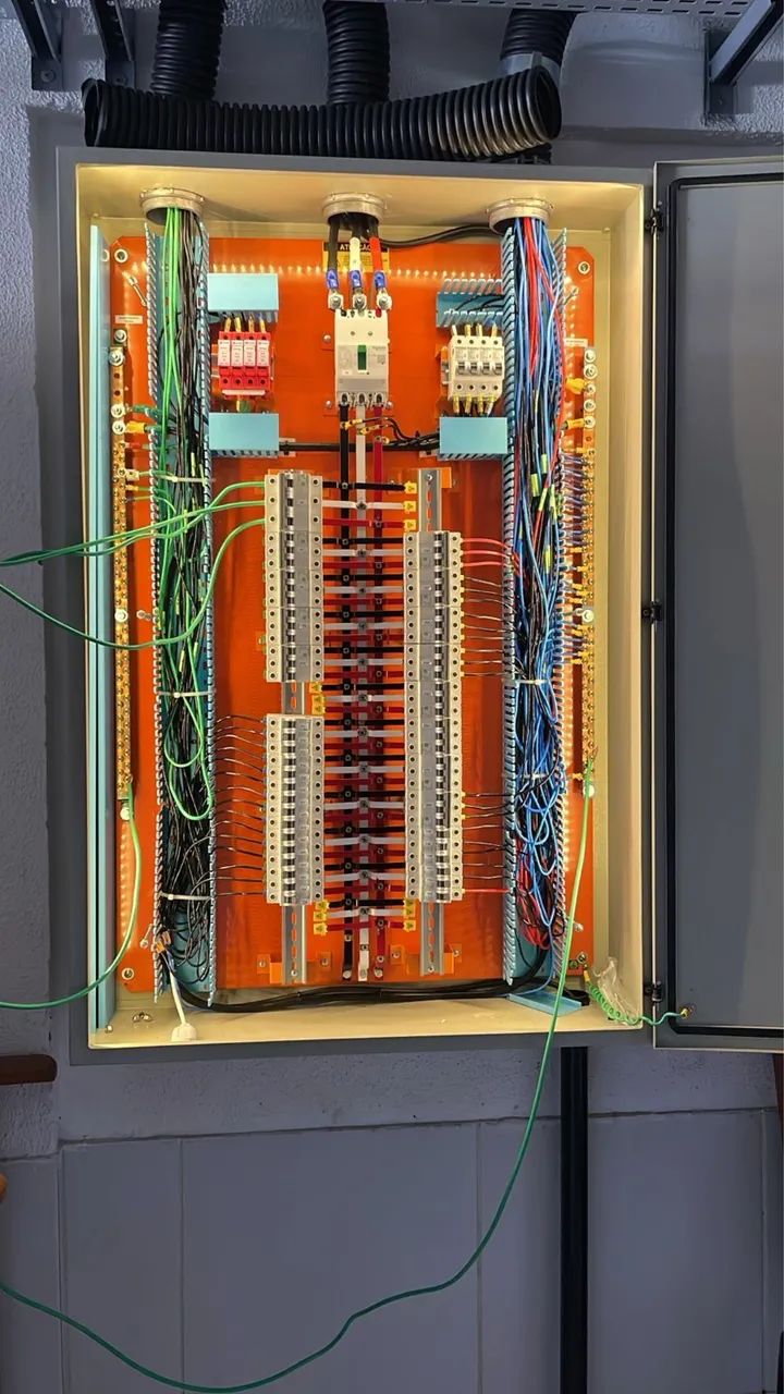 Eletricista Instalador - Foto 5