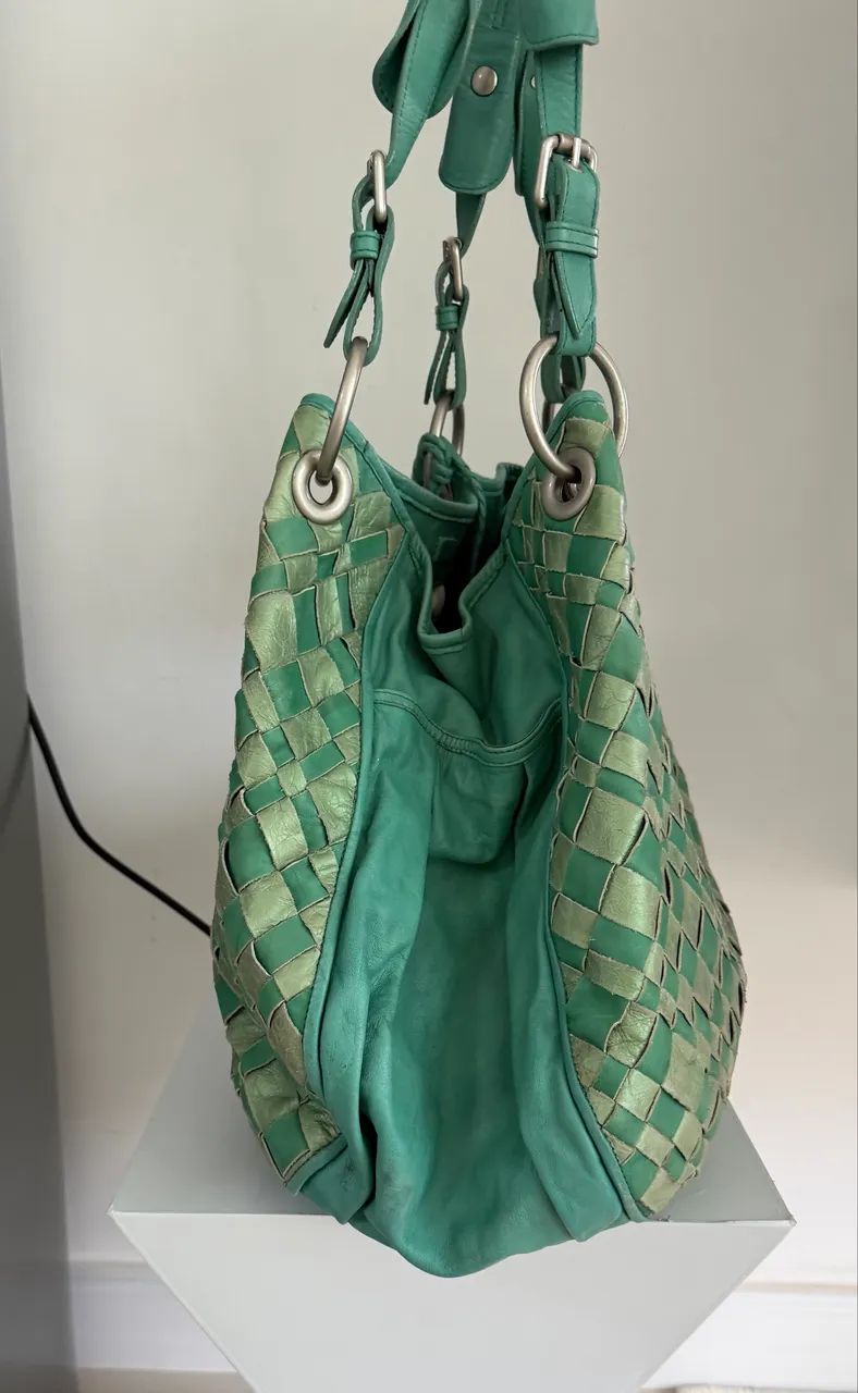 Bolsa grande em couro  - Foto 2
