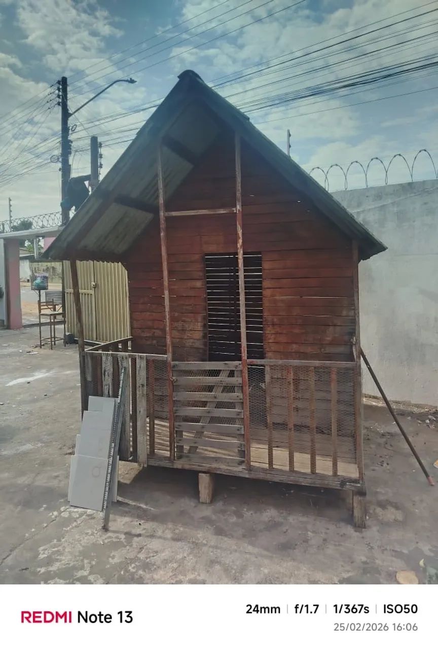 Casinha de madeira  - Foto 2