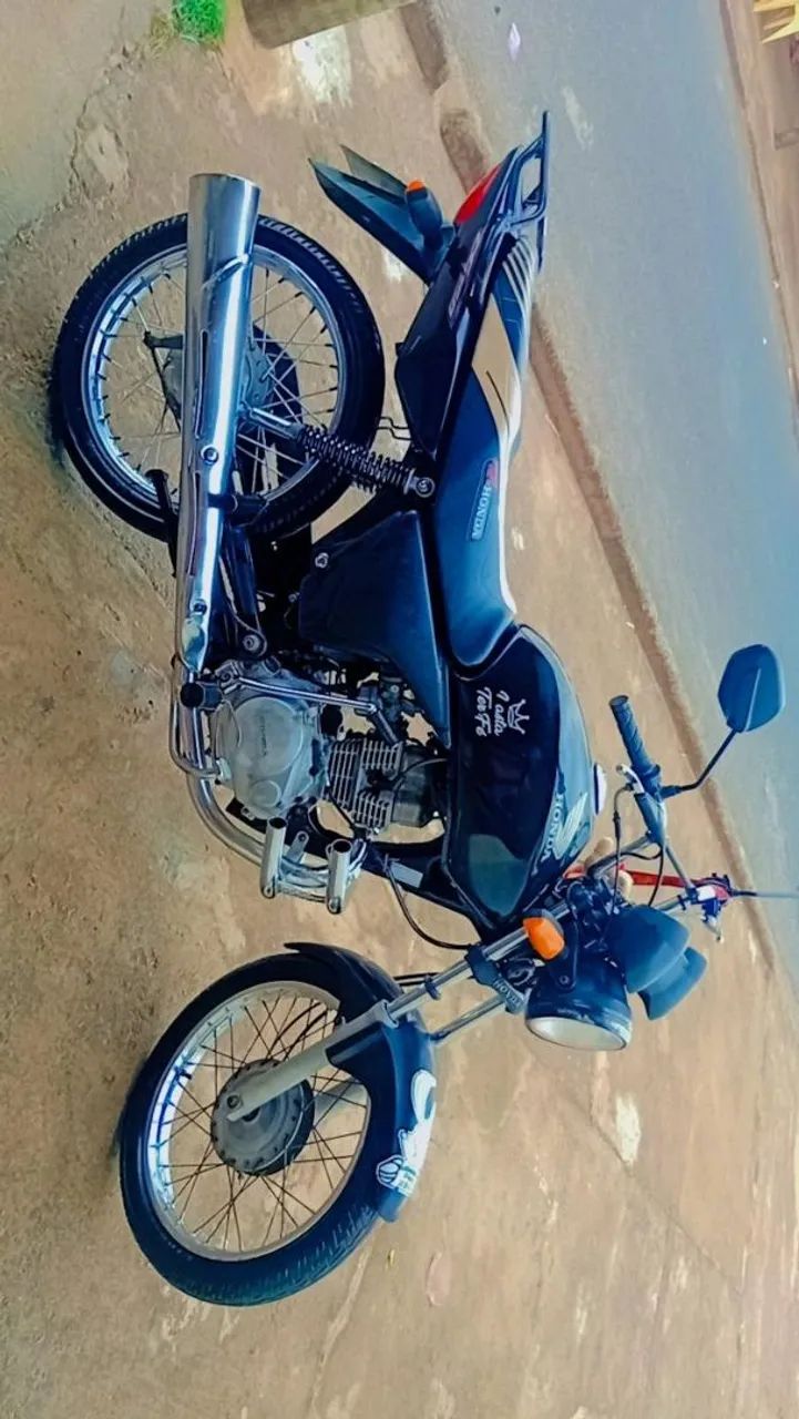 Vendo titan 150 