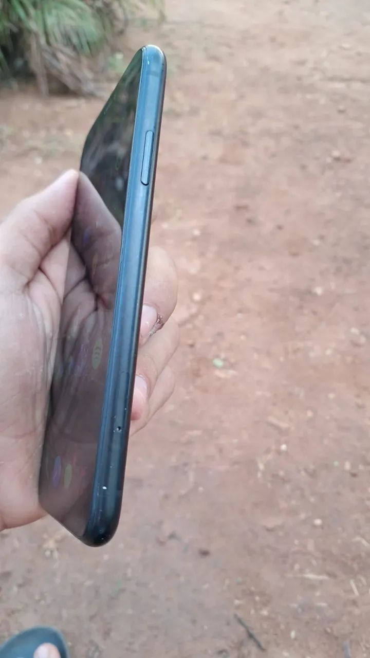 Vendo ou troco iphone Xr 64gb - Foto 2