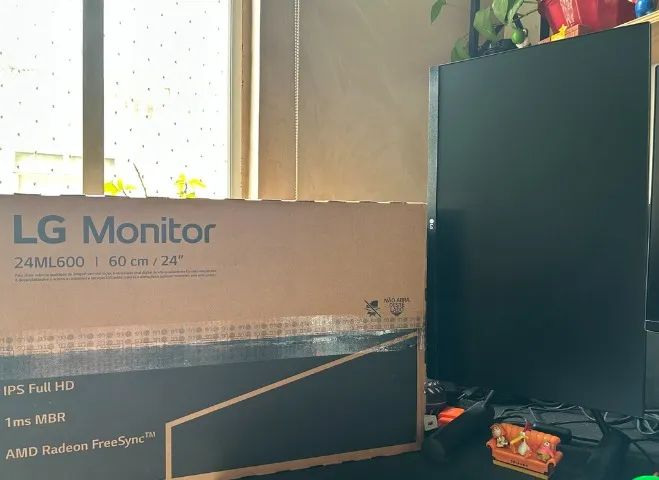 Monitor LG 23.8" FHD IPS + Caixa + Completo