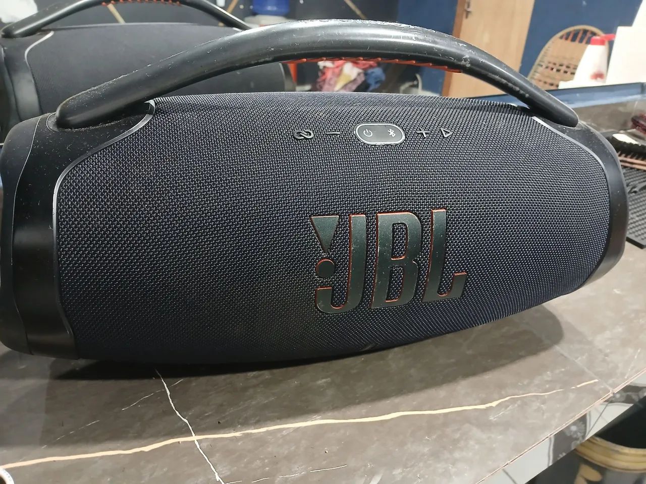 Vendo BOOMBOX 3 original usada