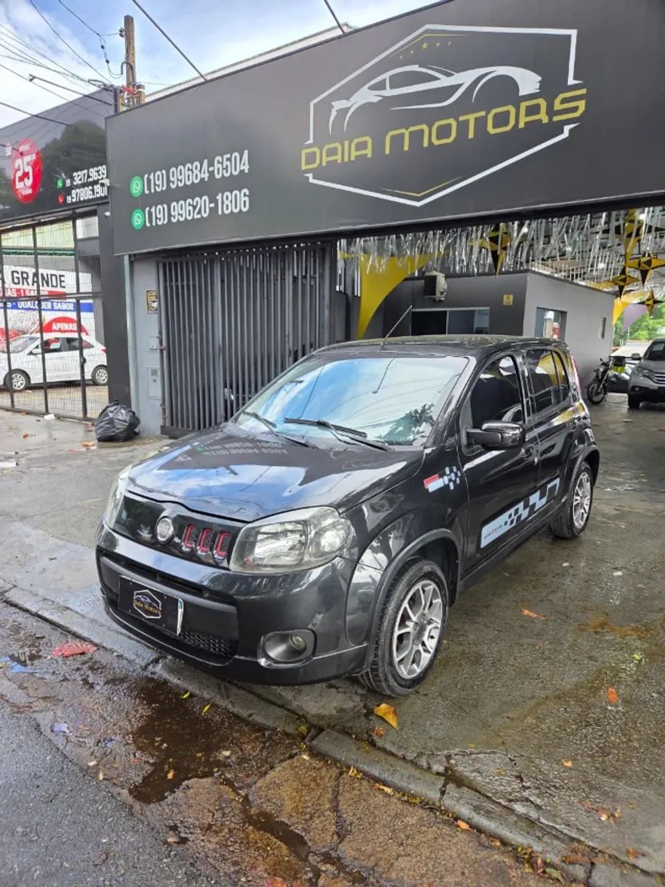 Fiat Uno Sporting 1.4 EVO Fire Flex 8V 4P 2012