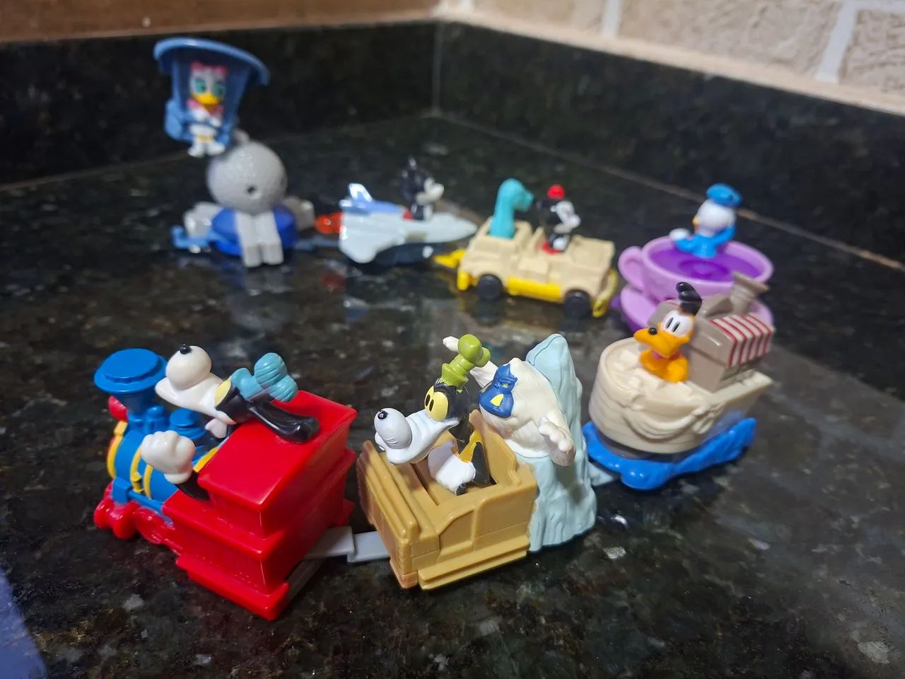 Coleção completa McDonald's Mickey e veículos - Foto 4