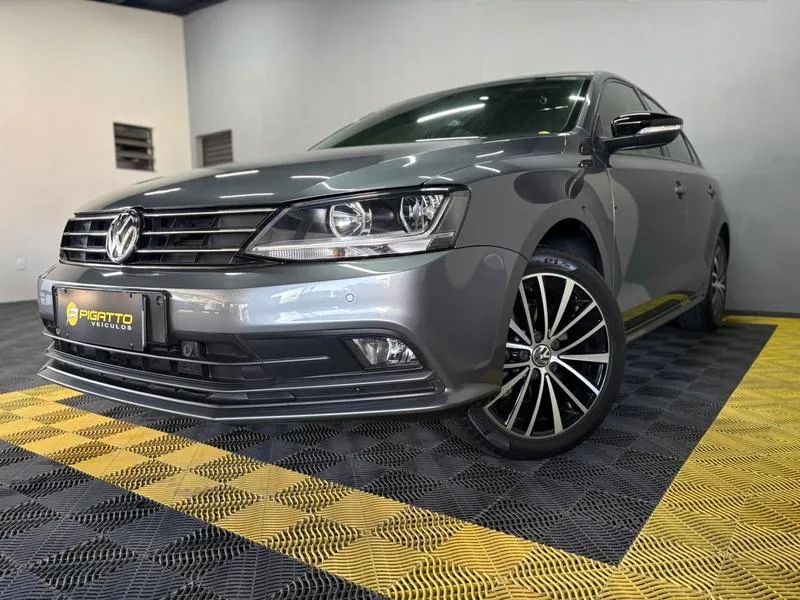 Volkswagen Jetta JETTA Comfortline 1.4 TSI 16V 4p Aut. 2017