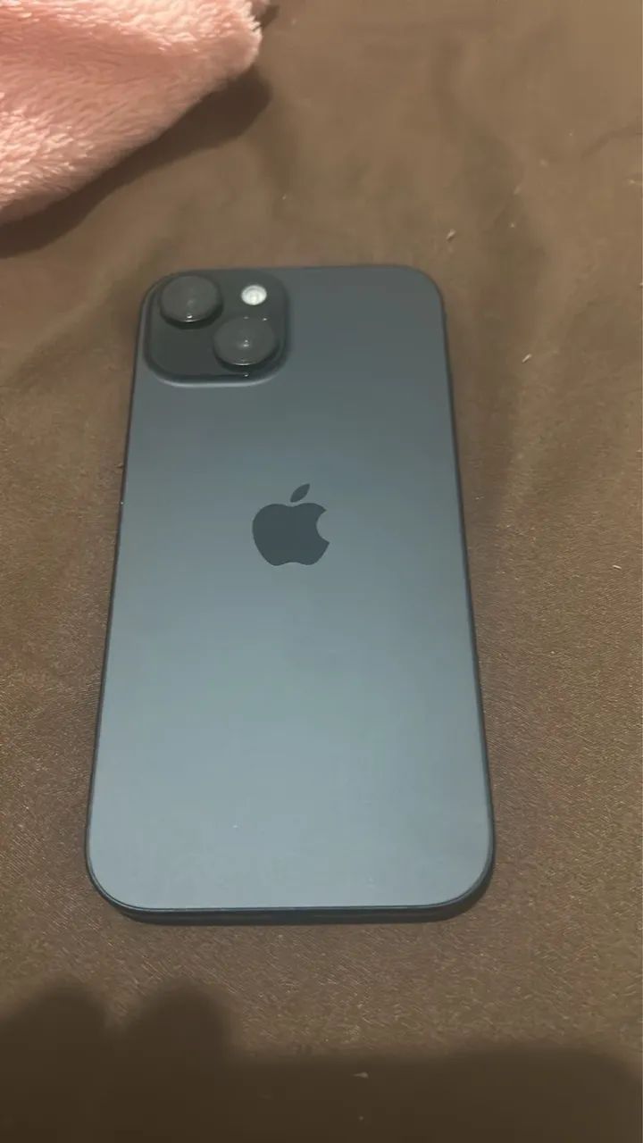 Vendo ou troco iPhone 15 256gb - Foto 2