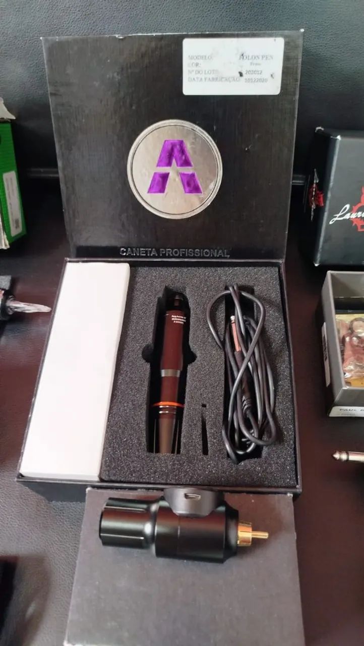 Máquina de Tatuagem e dermo pigmentação Aston PEN