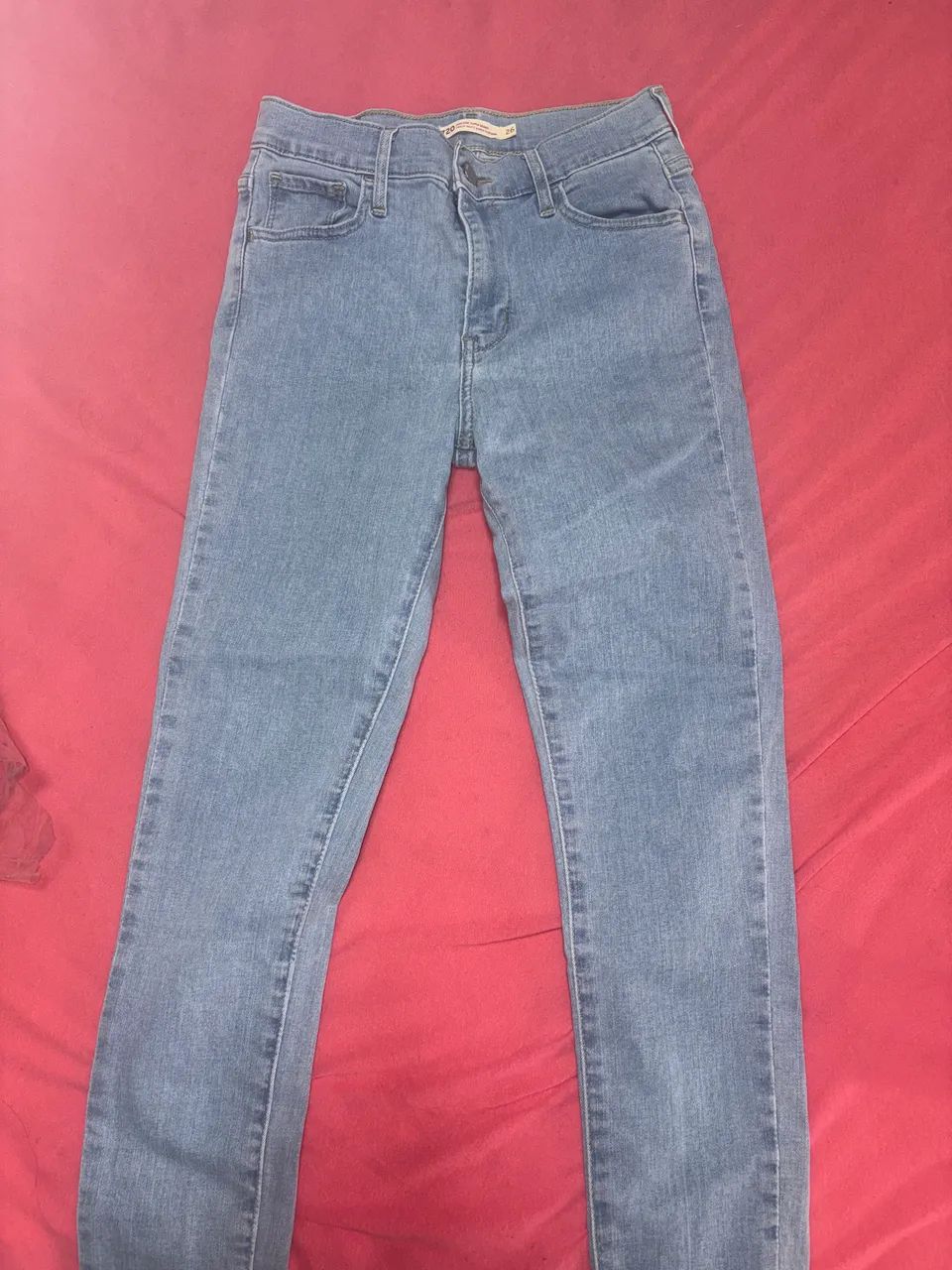 Calça jeans levis