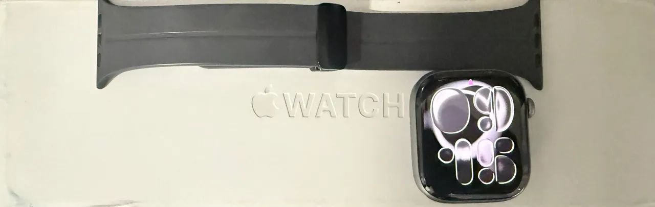 Aplle Watch Séries 11 - Celular + GPS