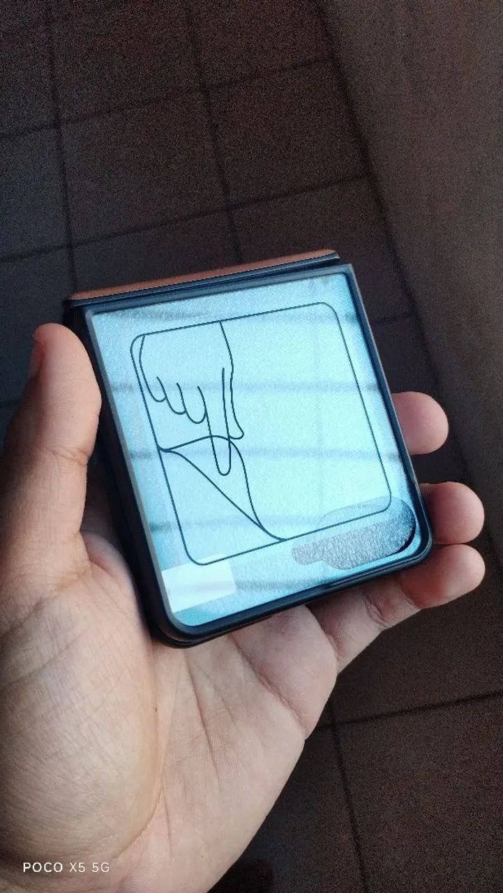 Kit Película+ Case de Couro Sintético para Galaxy ZFlip 7 - Foto 3