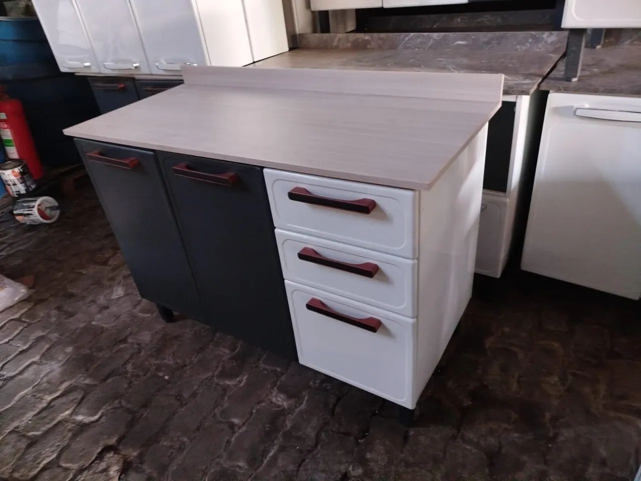 Armário balcão Bertolini tipo exportação 2 portas com gavetas - Foto 3