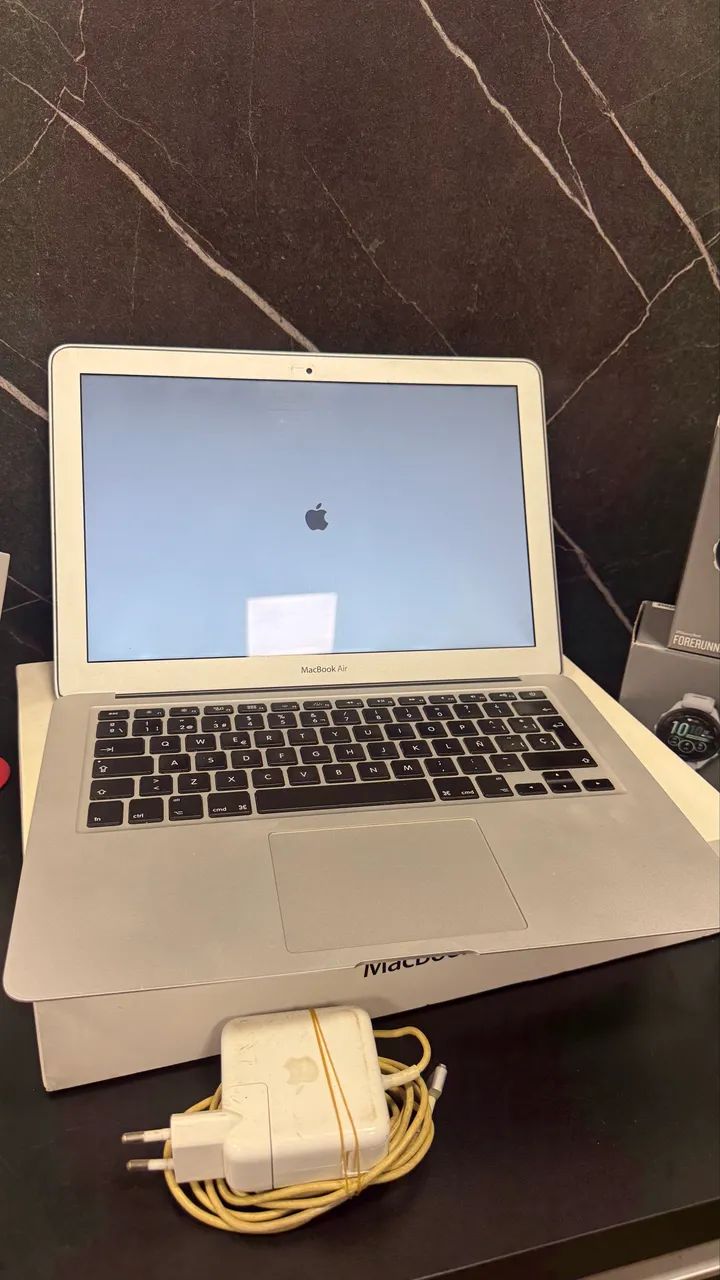 MacBook Air 13 Pol A1466 - Notebooks - Nova Suiça, Goiânia