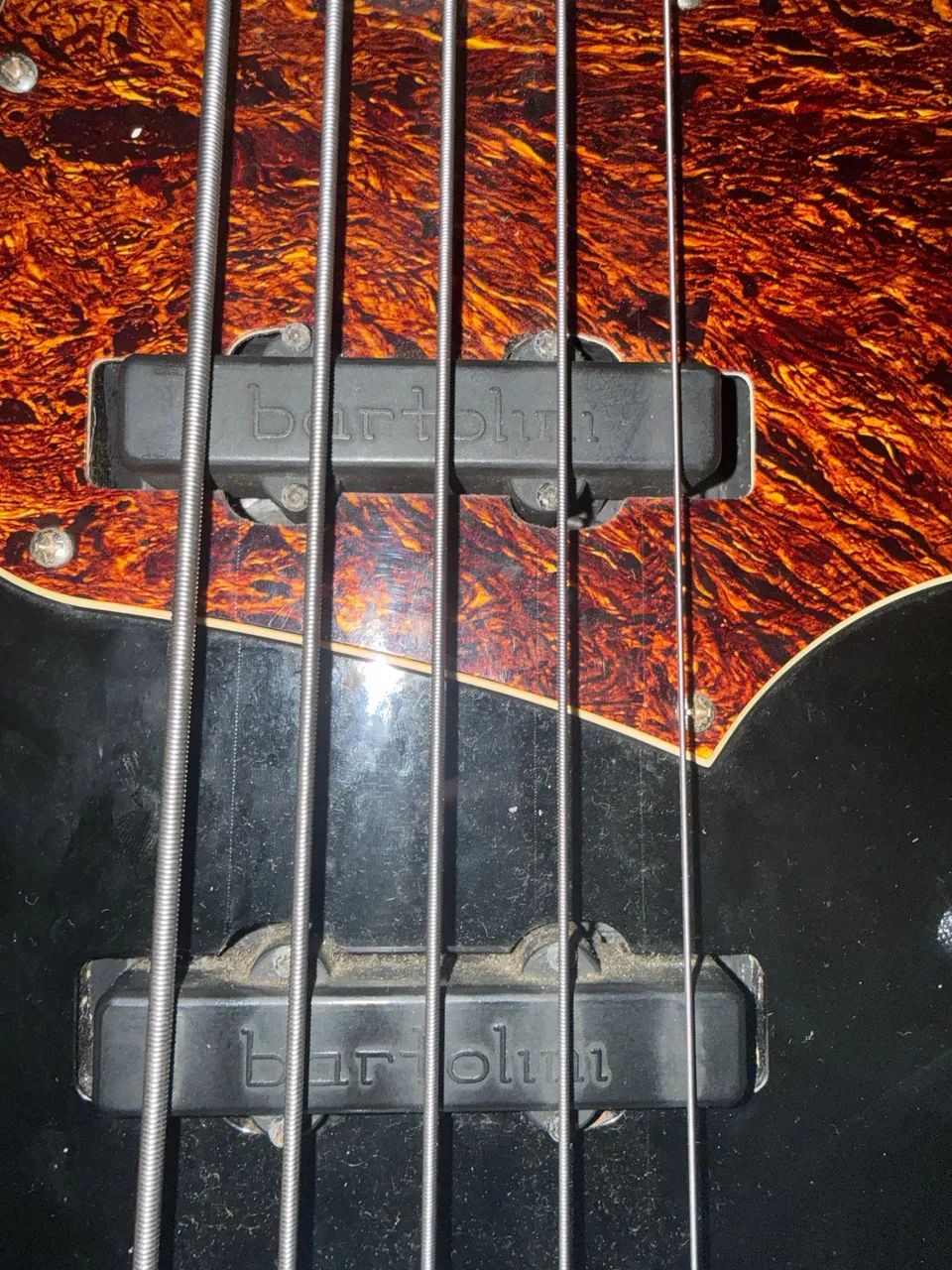 Baixo Cort Gb35J