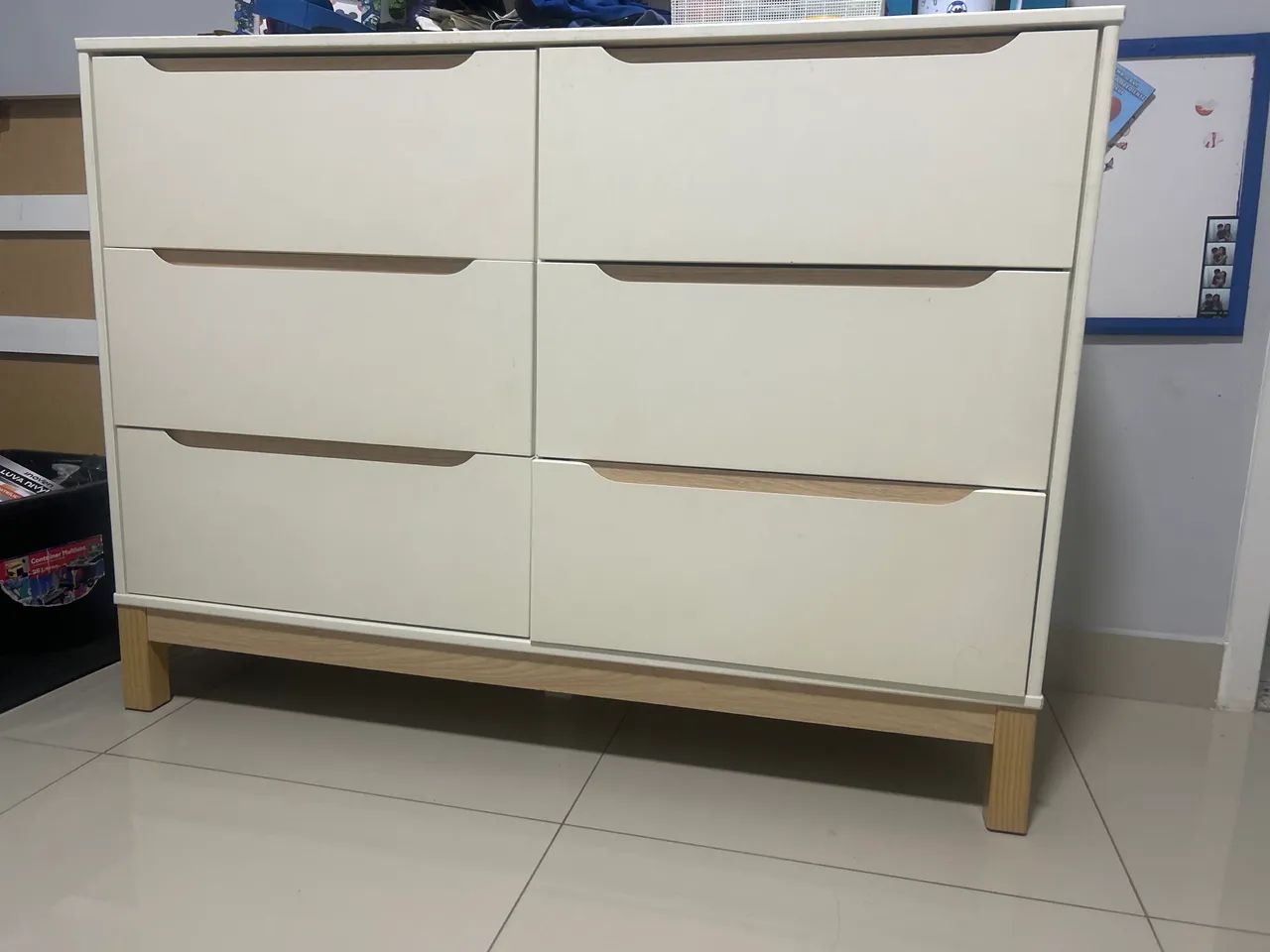 Guarda roupa e cômoda 