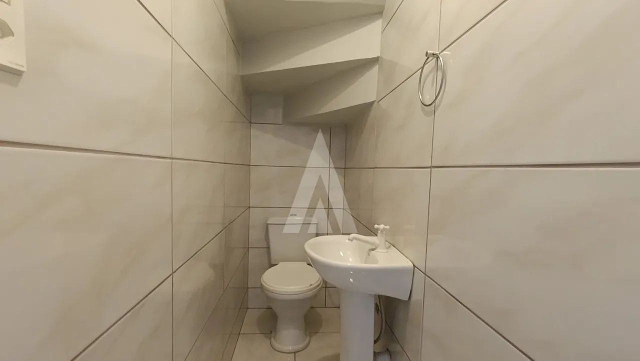 Geminado com 2 quartos e 1 vaga no bairro Iririú. - Foto 4
