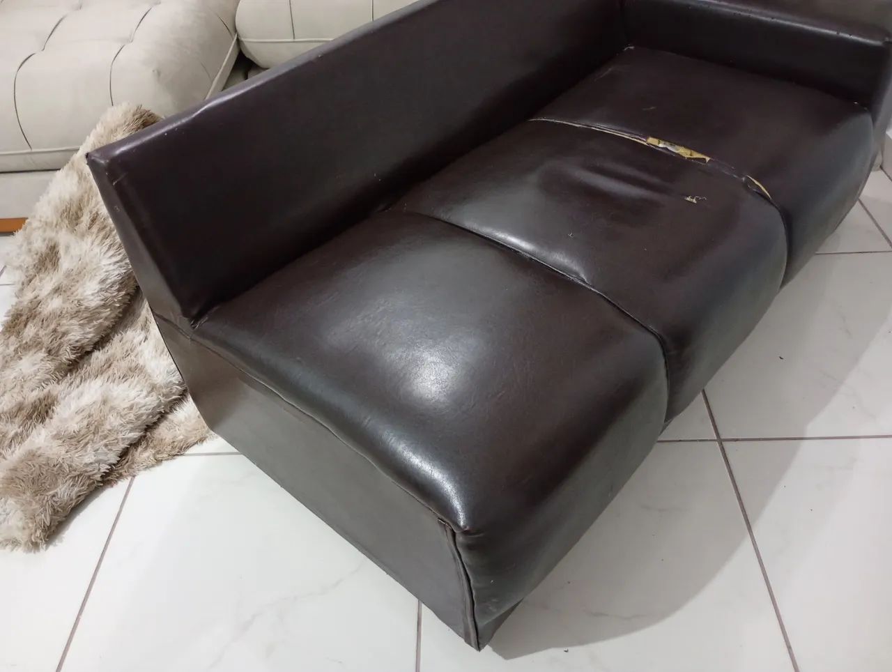 For Sale 457517302903613441