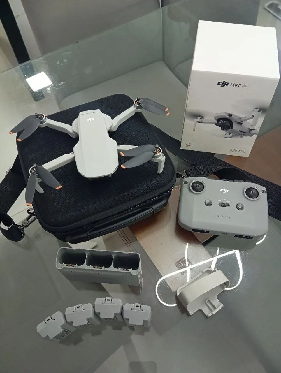Drone dji mini 4k completo 4 baterias  - Foto 4