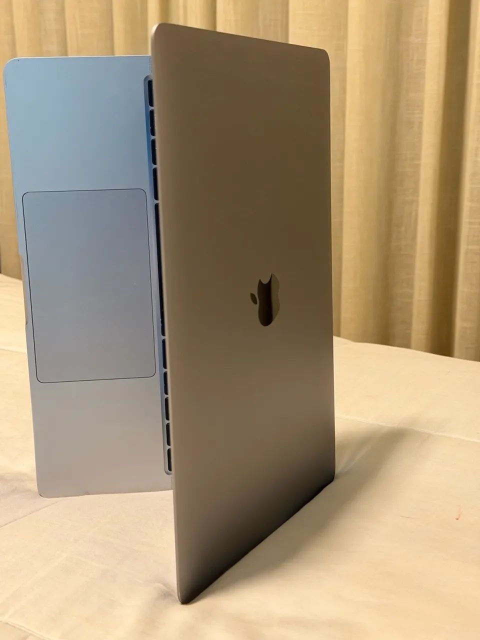MacBook Pro 2020 16 RAM Touchbar i7 - Notebooks - Bady Bassitt