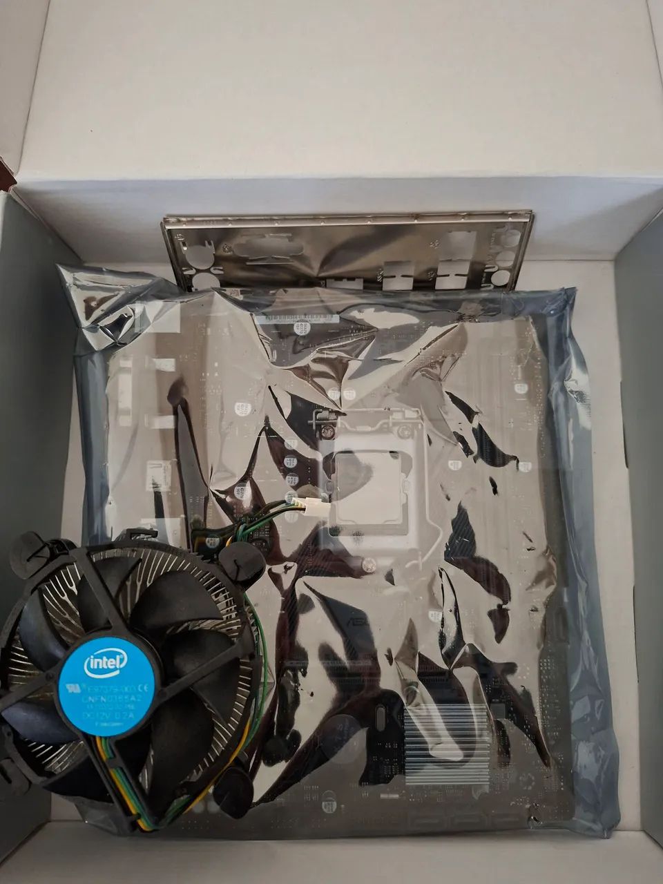 Kit Processador Intel Core i5-9400F + Placa mãe H310M-E - Foto 4