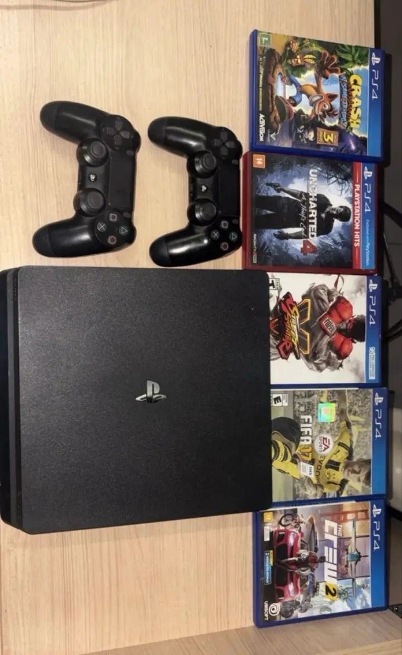 Ps4 - 500 gb - 2 controles e jogos 
