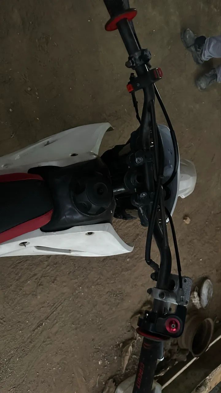 Vendo moto de trilha  - Foto 5