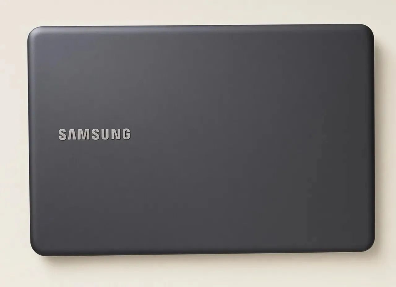 VENDO NOTEBOOK SAMSUNG - Foto 2