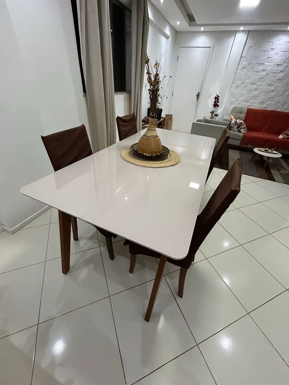 Mesa de 6 lugares  - Foto 2
