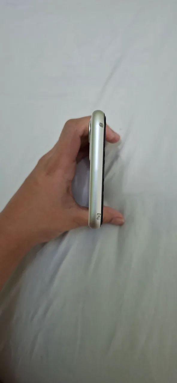 iPhone 11 64GB - Completo + Acessórios | Oportunidade HOJE - Foto 2