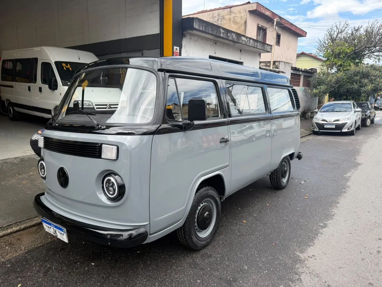 Volkswagen Kombi Standard/ Luxo/ Serie Prata 2002