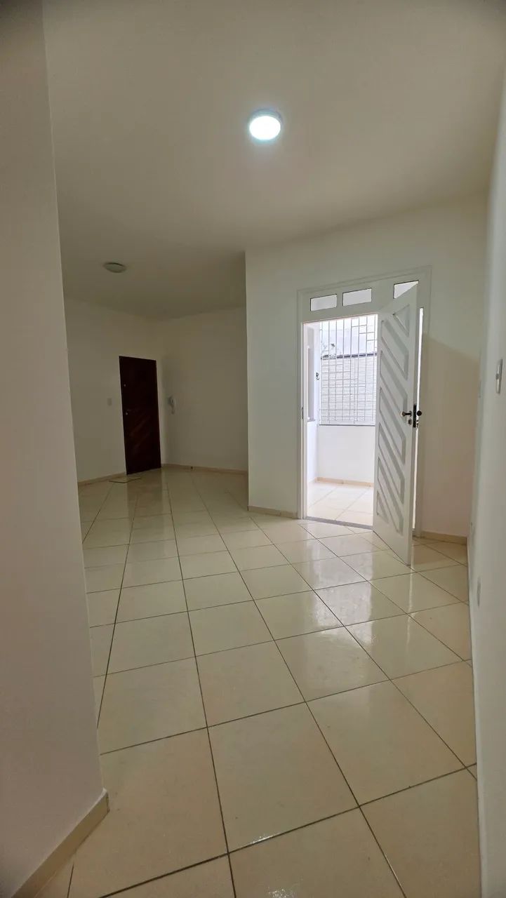 Apto Casa Térrea em Residencial Multifamiliar - Foto 2