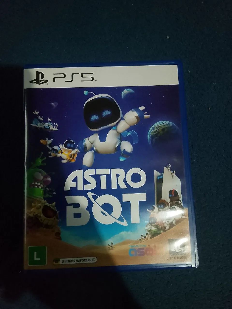 Astro bot